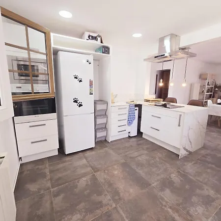 Villa Costabravasuites Duk *