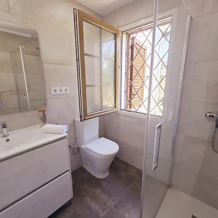 Costabravasuites Duk Villa