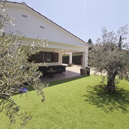 Costabravasuites Duk Villa *